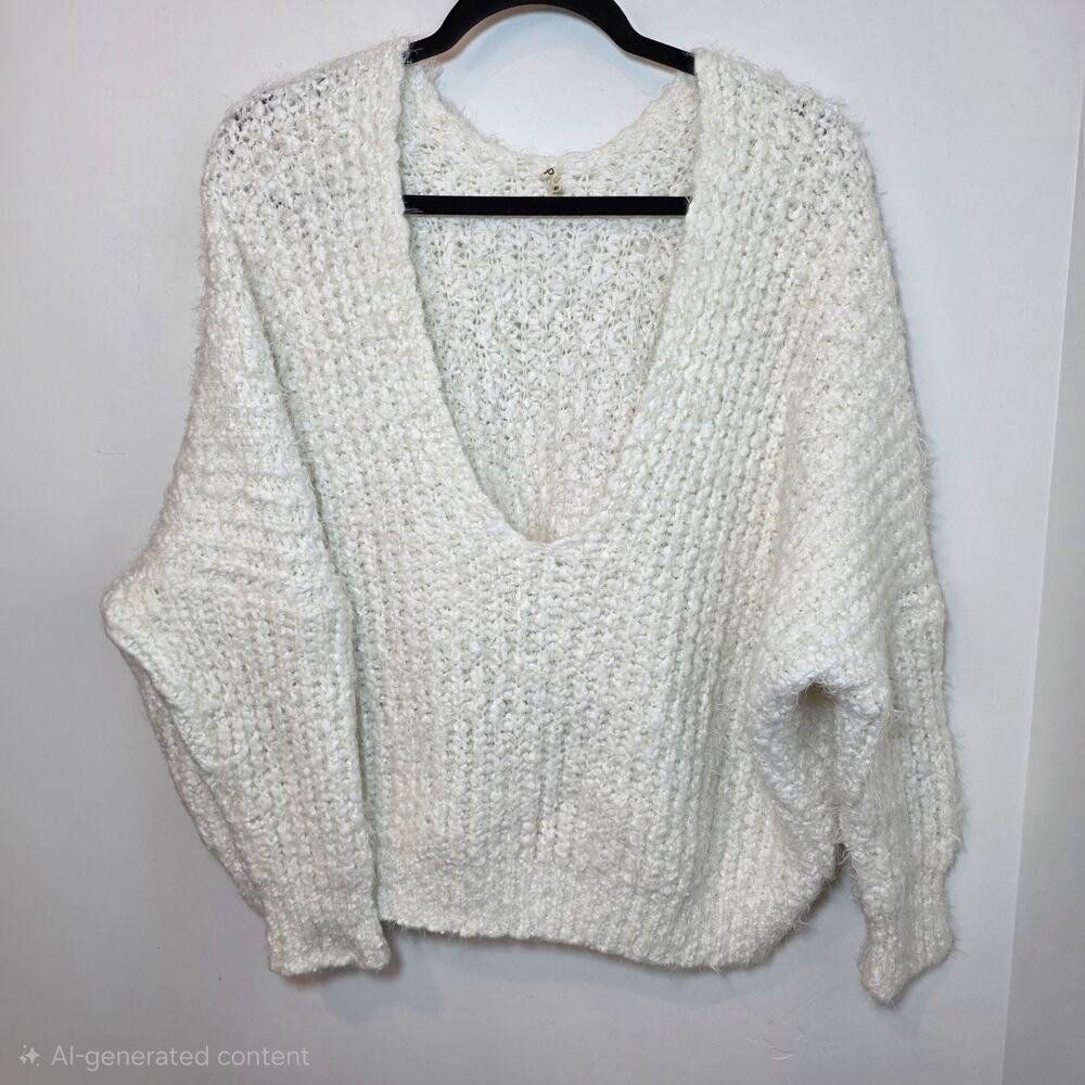 POL Creamy Ivory V-Neck Chunky Knit Sweater